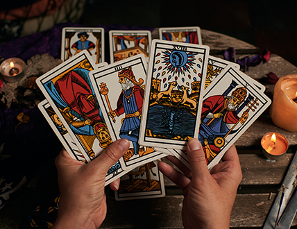 Tarot archetypal imagery